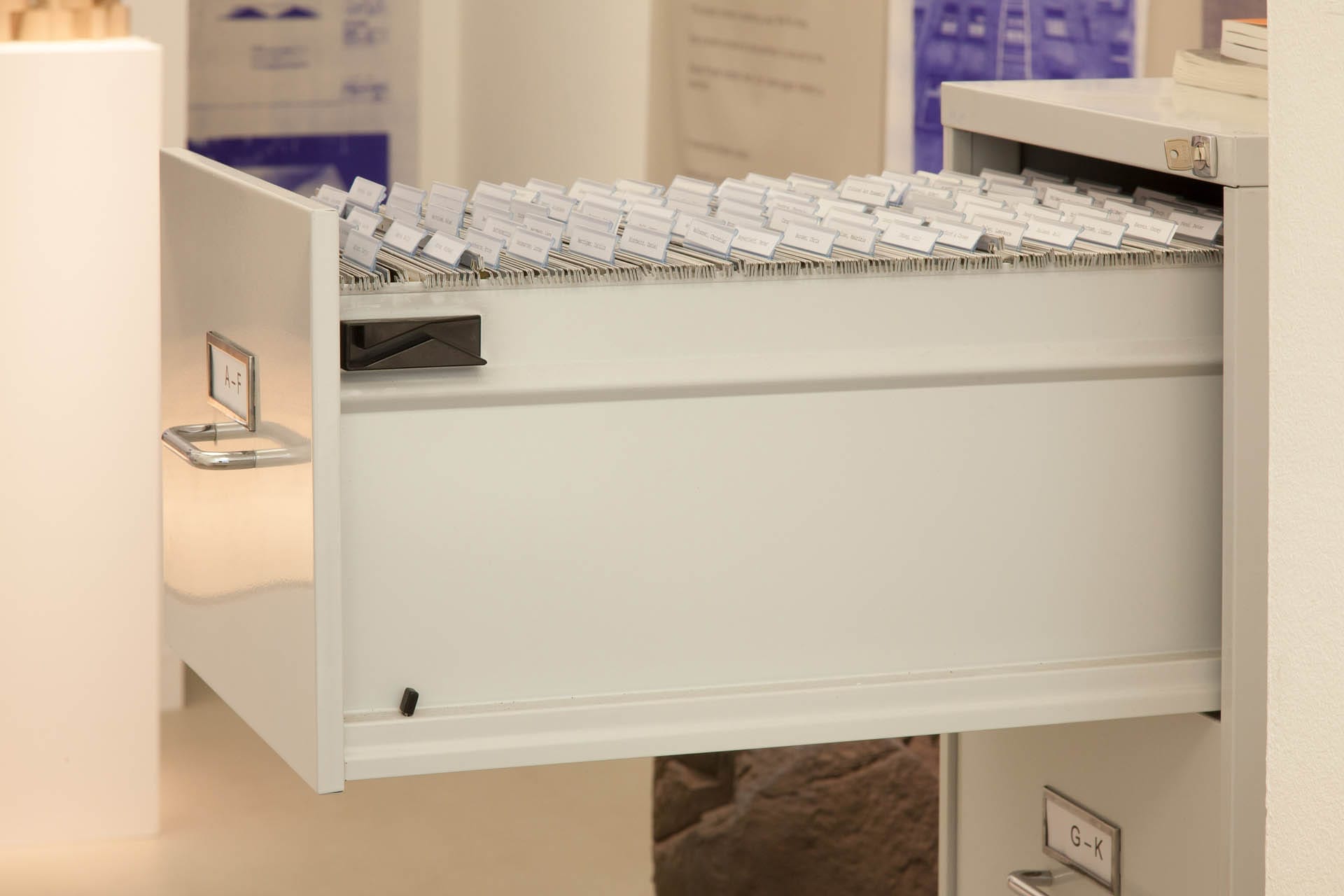 The Agency of Unrealized Projects
