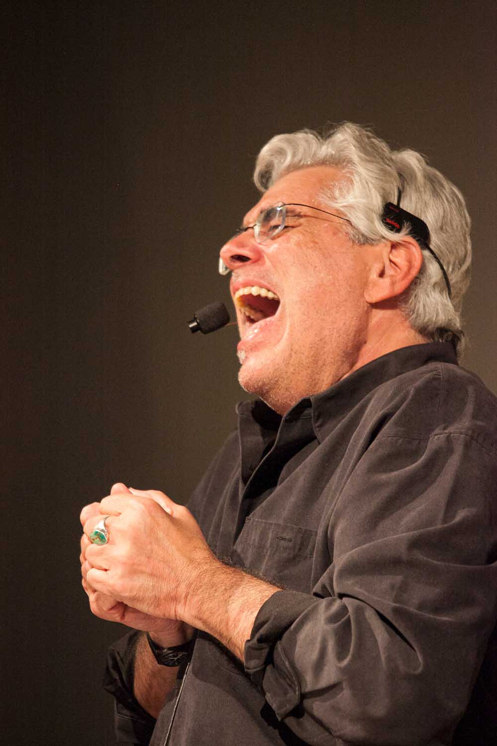 David Moss performing at Mikromusik Festival Berlin 2016